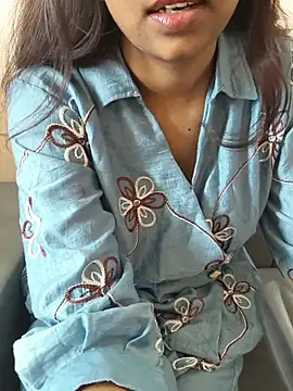 Snapshot of nikku_rao chatting on July 24, 5:36 am nikku rao online show from July 24, 5:36 am