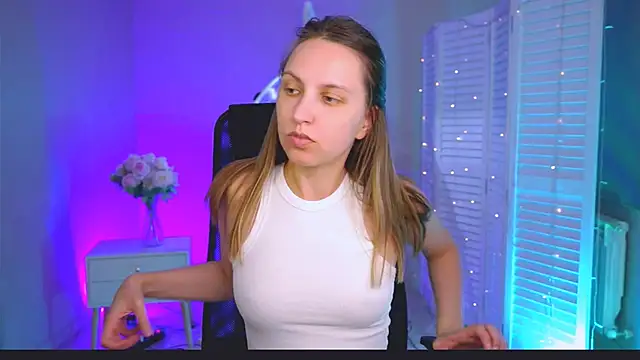 ErinWise online show from July 1, 8:14 am