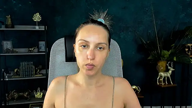 ErinWise online show from July 22, 8:27 am