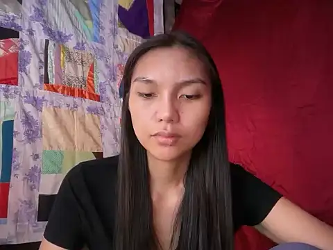 Snapshot of BlackBarbie4u chatting on July 29, 1:10 pm BlackBarbie4u online show from July 29, 1:10 pm