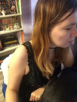 Lazy Lovely online show from June 28, 1:06 pm