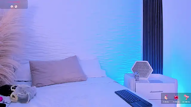 AylinLove  online show from July 12, 11:33 am