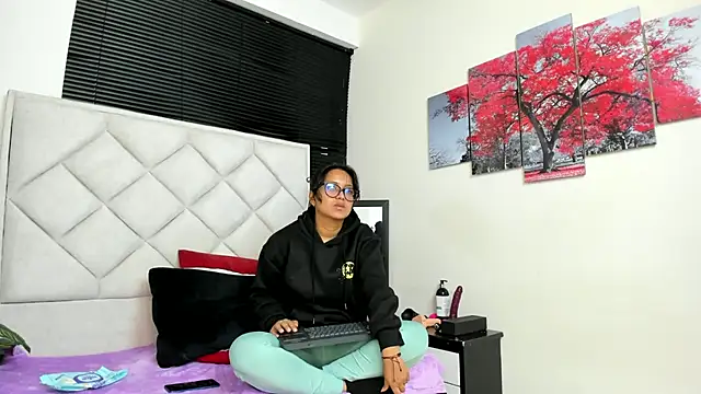 azul moonn online show from July 22, 3:52 am