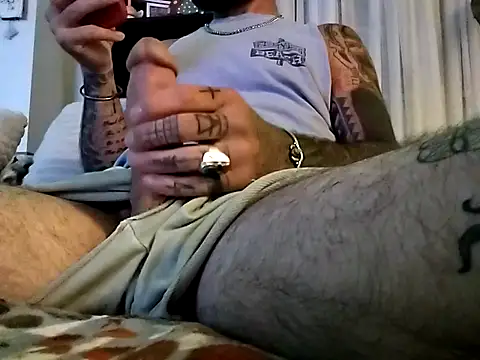 tatsnthick11 online show from July 12, 2:01 am