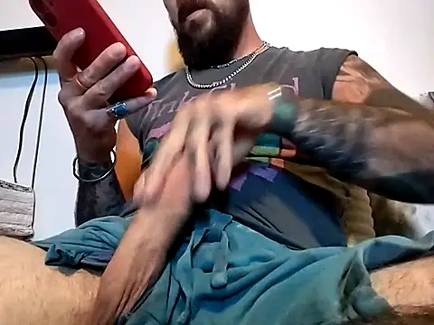 tatsnthick11 online show from July 31, 5:32 pm