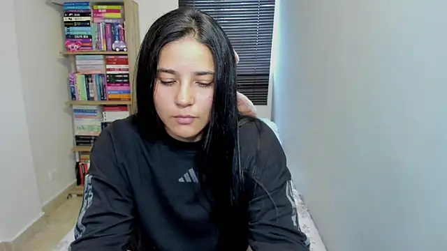 Snapshot of foxwen chatting on June 22, 9:01 pm foxwen online show from June 22, 9:01 pm