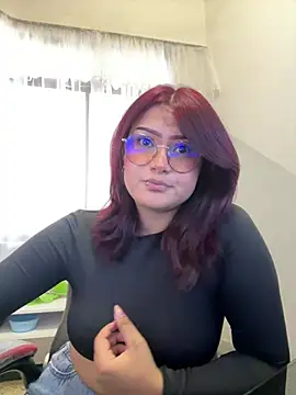 Snapshot of Sweet_Cherry__1 chatting on July 13, 5:34 pm Sweet Cherry 1 online show from July 13, 5:34 pm