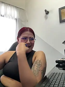 Snapshot of Sweet_Cherry__1 chatting on July 10, 5:46 pm Sweet Cherry 1 online show from July 10, 5:46 pm