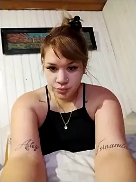 Snapshot of chula79 chatting on June 22, 11:13 pm chula79 online show from June 22, 11:13 pm