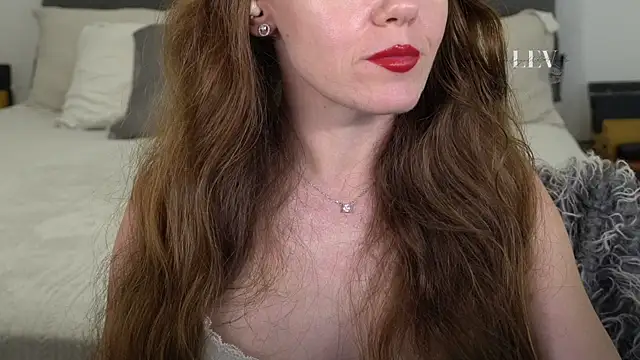 leverageurassets online show from March 11, 9:42 pm