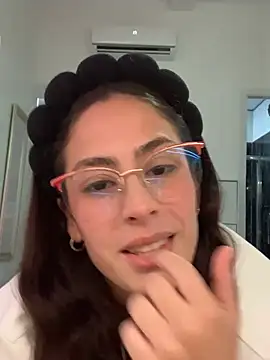 gatitapicosa online show from July 7, 3:42 am