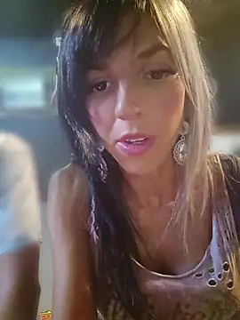 lil jiggly online show from August 1, 1:25 am