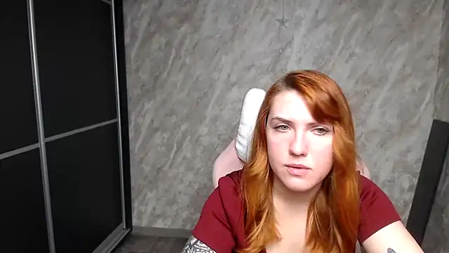 Reginasmilee online show from March 1, 2:17 pm