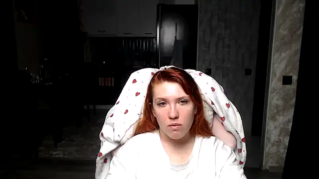 Reginasmilee online show from March 23, 3:50 am