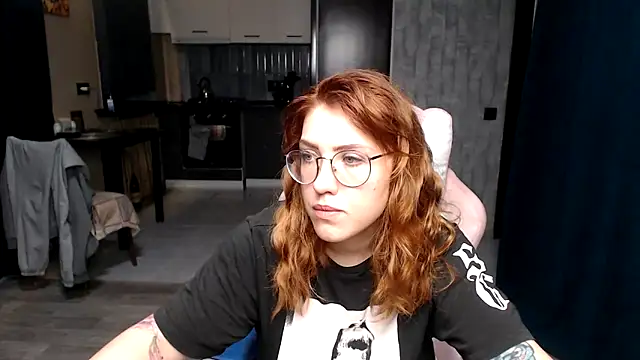 Reginasmilee online show from October 13, 11:27 pm