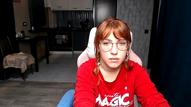 Reginasmilee online show from October 12, 11:39 pm