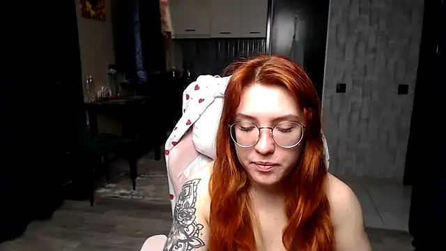 Reginasmilee online show from March 25, 4:23 am