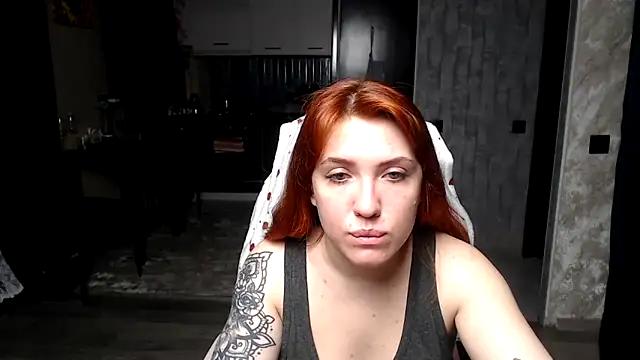 Reginasmilee online show from March 24, 4:18 pm