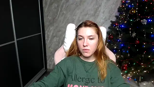 Reginasmilee online show from January 8, 2:34 pm