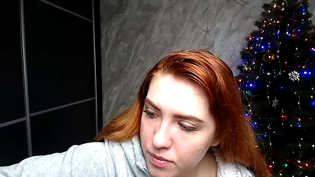 Reginasmilee online show from December 22, 4:01 am