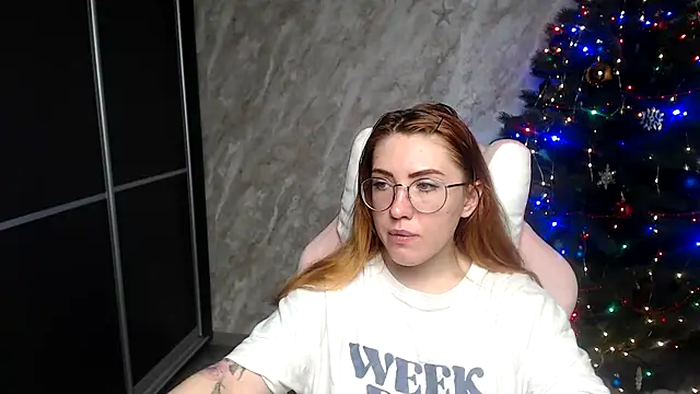 Reginasmilee online show from January 9, 2:40 am