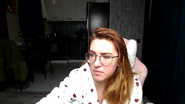 Reginasmilee online show from November 25, 12:22 am