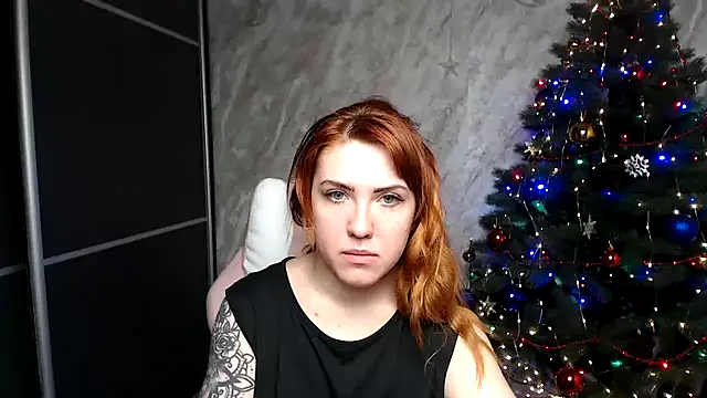 Reginasmilee online show from December 17, 1:54 am
