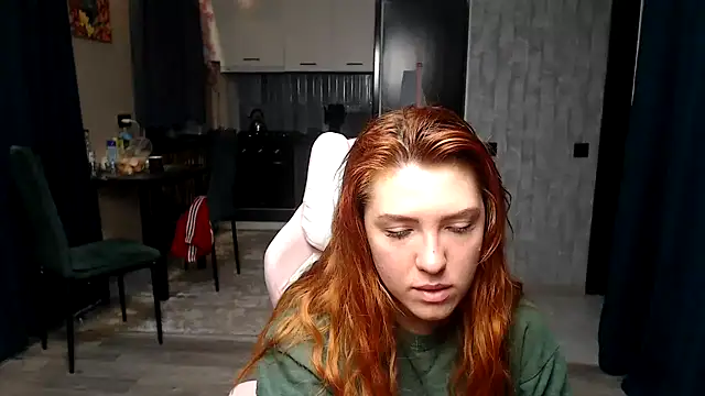 Reginasmilee online show from April 9, 2:57 am