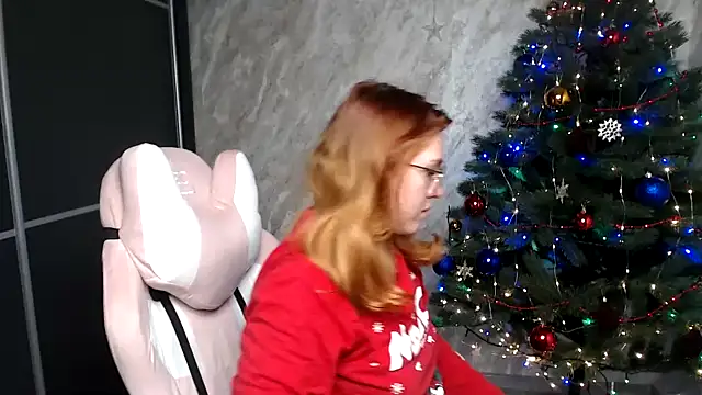 Reginasmilee online show from December 13, 11:55 pm