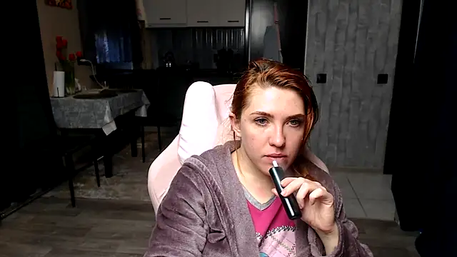 Reginasmilee online show from April 29, 2:49 am