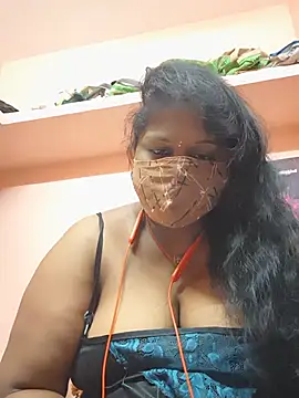 yalini1431 online show from June 23, 9:24 pm