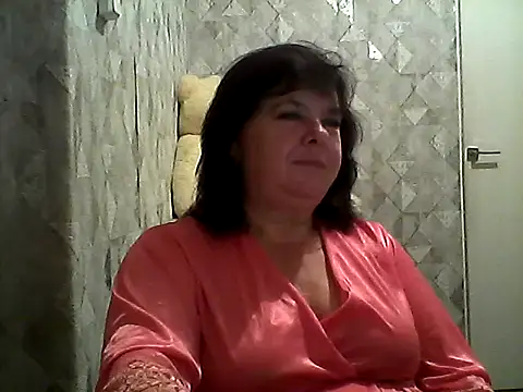 HannahAna39 online show from July 18, 6:27 pm