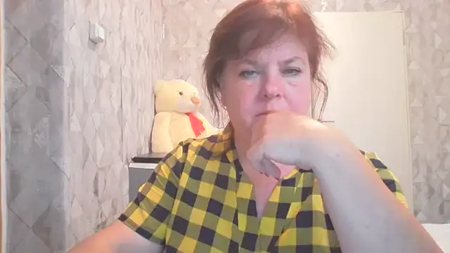 HannahAna39 online show from August 8, 4:14 pm