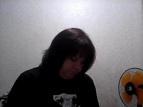 HannahAna39 online show from July 4, 4:30 am