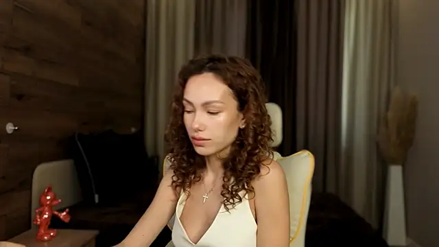 voxlesss online show from August 7, 5:24 am