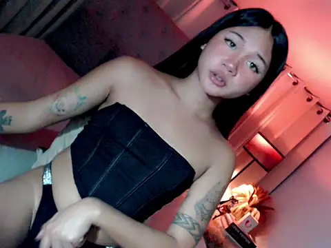 YourladyGeorgina69 online show from July 13, 4:50 pm