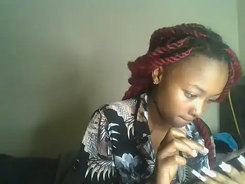 Prettyquueen online show from August 9, 6:52 am