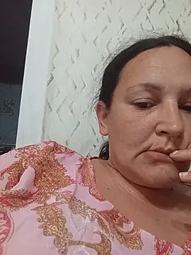 Snapshot of Irisssska chatting on July 13, 7:02 pm Irisssska online show from July 13, 7:02 pm