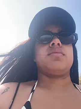 monicababy23 online show from July 8, 9:54 am
