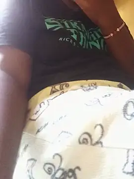 Snapshot of lover_girl34 chatting on July 6, 1:18 pm lover girl34 online show from July 6, 1:18 pm
