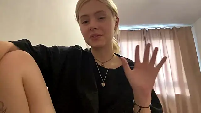 Jeneienal 1 online show from July 23, 3:08 pm