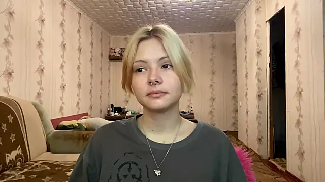 Jeneienal 1 online show from August 3, 3:40 pm