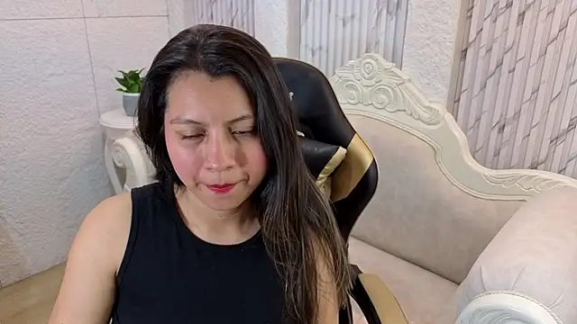 sophie rose cn online show from August 5, 1:21 am