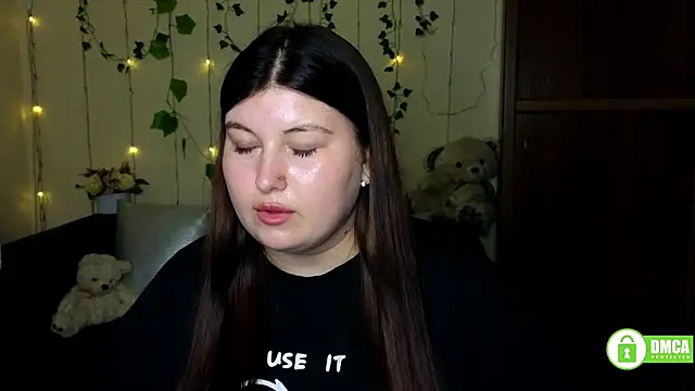 Snapshot of Katina_deeplou4 chatting on June 23, 2:15 pm Katina deeplou4 online show from June 23, 2:15 pm