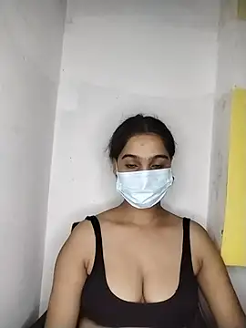 Snapshot of nikita-cam chatting on July 2, 5:08 pm nikita-cam online show from July 2, 5:08 pm