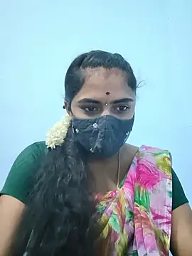 Snapshot of Megavarthinii chatting on July 25, 2:52 am Megavarthinii online show from July 25, 2:52 am