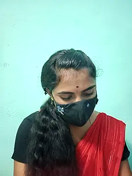 Snapshot of Megavarthinii chatting on July 12, 3:18 am Megavarthinii online show from July 12, 3:18 am