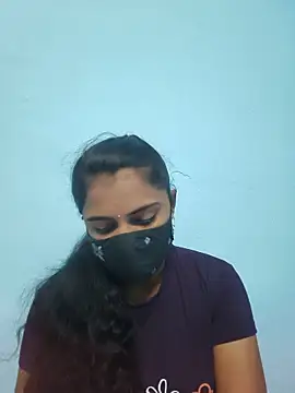 Snapshot of Megavarthinii chatting on July 1, 2:01 am Megavarthinii online show from July 1, 2:01 am