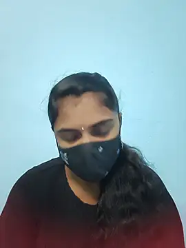Snapshot of Megavarthinii chatting on July 10, 12:54 am Megavarthinii online show from July 10, 12:54 am