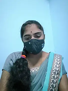 Snapshot of Megavarthinii chatting on July 20, 12:40 pm Megavarthinii online show from July 20, 12:40 pm